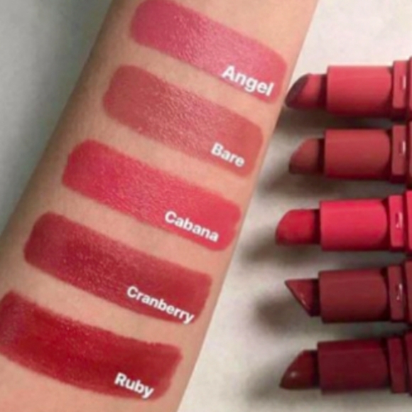 SALE! BOBBI BROWN CRUSHED STORY 3 PIECE TRAVEL LIP KIT. - Picture 15 of 16